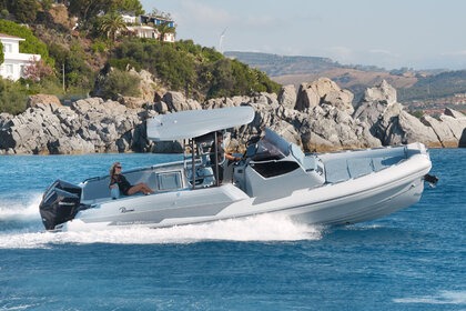 Rental RIB Ranieri International Cayman 33 Executive Porto Ercole