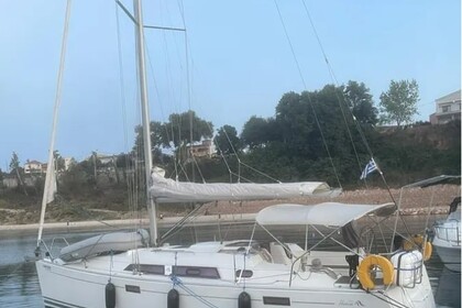 Rental Sailboat  Hanse 350 Lefkada