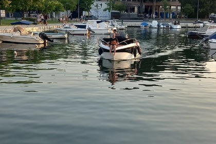 Hire Motorboat Barracuda Barracuda 5.95 sw Zadar