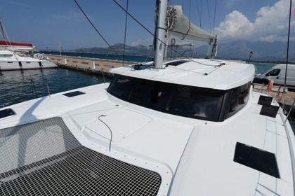 Location Catamaran FOUNTAINE PAJOT LUCIA 40 Calvi