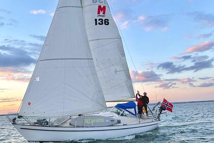 Hire Sailboat Hallberg Rassy Hallberg Rassy monsun 31 Paxi