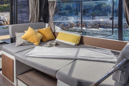 Чартер Моторная яхта  Merry Fisher 1095 Каштел-Гомилиця