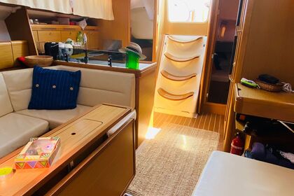 Noleggio Barca a motore Jeanneau Sun Odyssey 42i Riposto