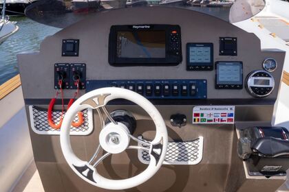 Rental RIB Revenger 28 Terracina