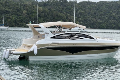 Hire Motorboat Real power Boats Real 330 Angra dos Reis