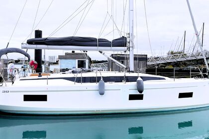 Miete Segelboot Bavaria Yachtbau Bavaria C38 La Rochelle