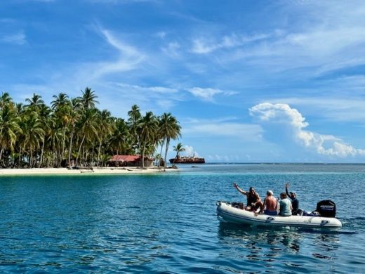 San Blas Islands Catamaran Lagoon 56 alt tag text