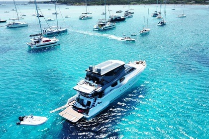 Hire Motor yacht Technema 98 (Refit 2023) Ponza