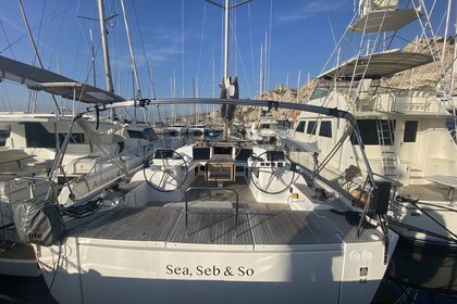 Charter Sailboat Dufour Yachts Dufour Exclusive 56 - 3 + 1 cab. Marseille