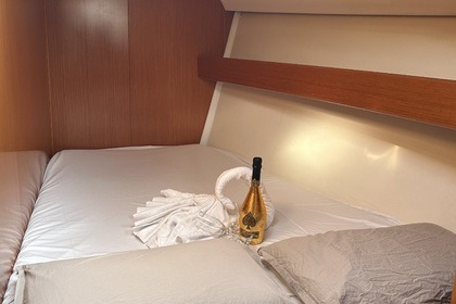 Noleggio Barca a vela Beneteau Cyclades 50.5 Palermo