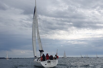 Miete Segelboot BENETEAU OCEANIS 37 La Trinité-sur-Mer