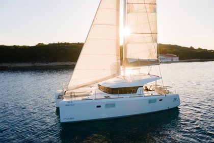 Hire Catamaran Lagoon-Bénéteau Lagoon 39 - 4 + 2 cab. Šibenik