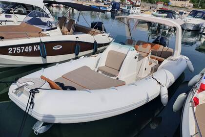 Noleggio Gommone Zodiac Medline 750 Ponte