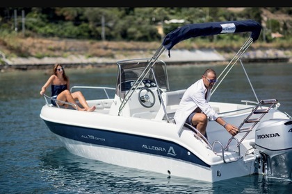 Hire Motorboat Allegra All 19 open Collioure