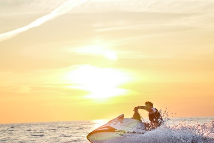 Noleggio Moto d'acqua Jetski Yamaha 3 Posti Fabulosa La Spezia