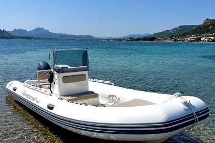 Hire Motorboat Capelli Capelli Tempest 530 N02 Cannigione