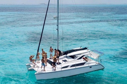 Rental Catamaran PERFORMANCE GEMINI Cancún