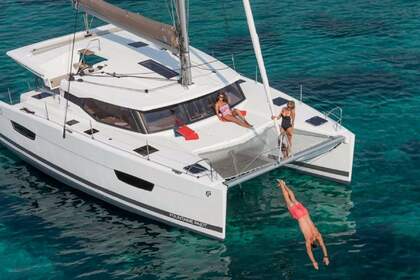 Hire Catamaran FOUNTAINE PAJOT LUCIA 40 Furnari