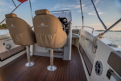 Miete Motorboot Atlantic Marine 750 with 350hp Atlantic Fažana