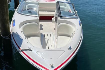 Alquiler Lancha Chris Craft Bowrider 19 Küssnacht am Rigi