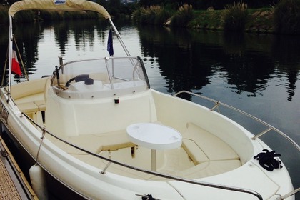 Miete Motorboot JEANNEAU CAP CAMARAT 650 Mandelieu-la-Napoule