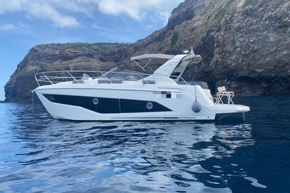 Hire Motorboat Cranchi Z35 Nettuno