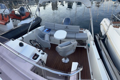 Miete Motorboot Pacific Craft 630 sun cruiser North Shore Ajaccio