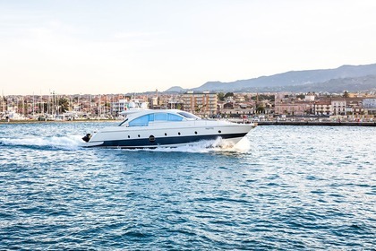 Noleggio Yacht a motore AICON 72 Open Riposto
