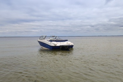 Location Bateau à moteur Bayliner 175 BR Cazaux