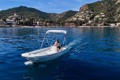 Charter Boat without licence  neveux FunYak 450 Théoule-sur-Mer
