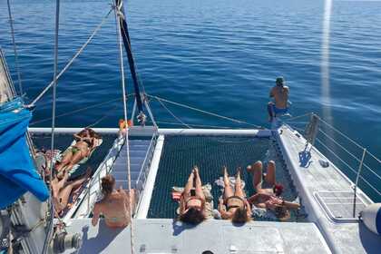 Hire Catamaran Constructeur: Rs 57 Sea Explorer 2 Djerba