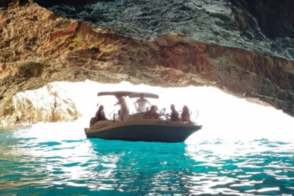 Charter Motorboat Quicksilver Commander 555 Kotor