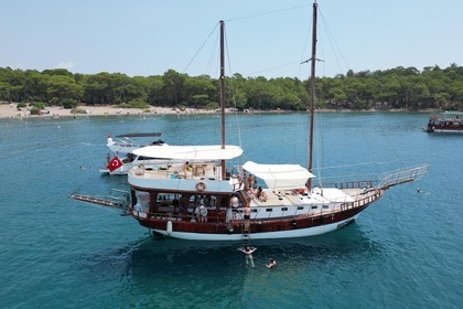 Hyra båt Guletbåt Gulet Custom made Kemer Antalya