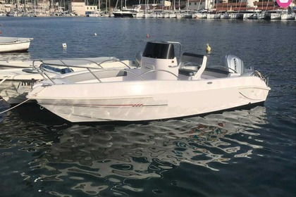 Charter Motorboat Bluline 19 Milna