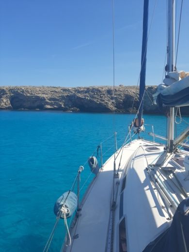 Μινόρκα Sailboat Bavaria 36 alt tag text