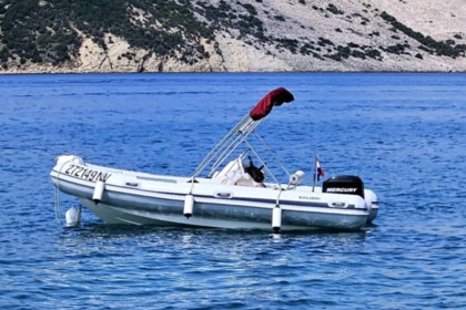 Hire Motorboat bayliner marine kolibri Novalja