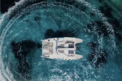 Rental Catamaran Lagoon 570 Saint-Jean-Cap-Ferrat