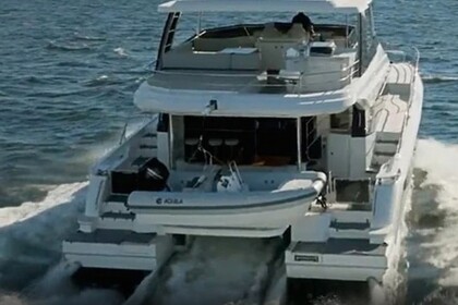 Hire Motorboat  Aquila 50 Yacht Cannigione