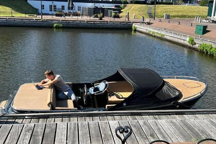 Hire Motorboat Primeur Tender 620 Almere