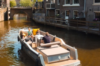 Rental Motorboat Qrafter e-Qruiser 600+ Oudewater