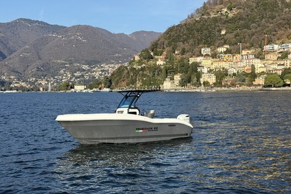 Verhuur Motorboot Ranieri renegade 22 Como