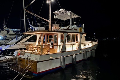 Charter Motor yacht Grand Banks Style 45 Kefalonia