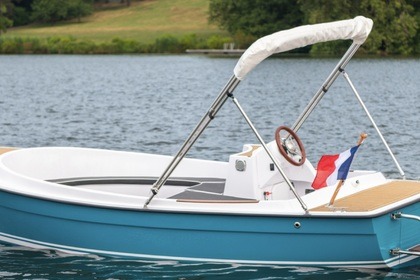 Hire Boat without licence  Ruban Bleu Scoop+ Montargis