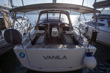 Rental Sailboat Dufour Yachts Dufour 360 GL - 3 cab. Mali Losinj