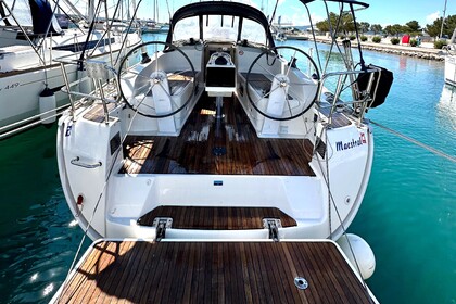 Hyra båt Segelbåt Bavaria Bavaria Cruiser 37  Sukošan