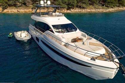 Rental Motor yacht Azimut Azimut 78 Fly Podstrana