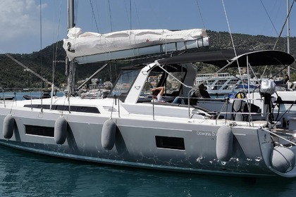 Hire Sailboat Bénéteau Oceanis 51.1 - 5 + 1 cab. Kos