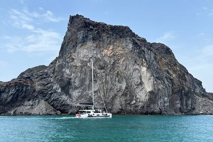 Noleggio Catamarano Lagoon 450F Santorini