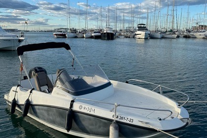 Hire Motorboat Quicksilver Activ 605 Sundeck Dénia