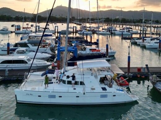 lagoon 540 catamaran